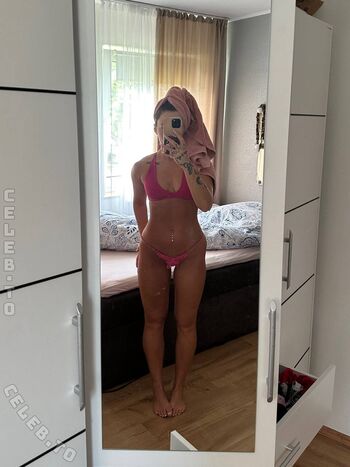Full leaked Tskimmyxo private onlyfans photo