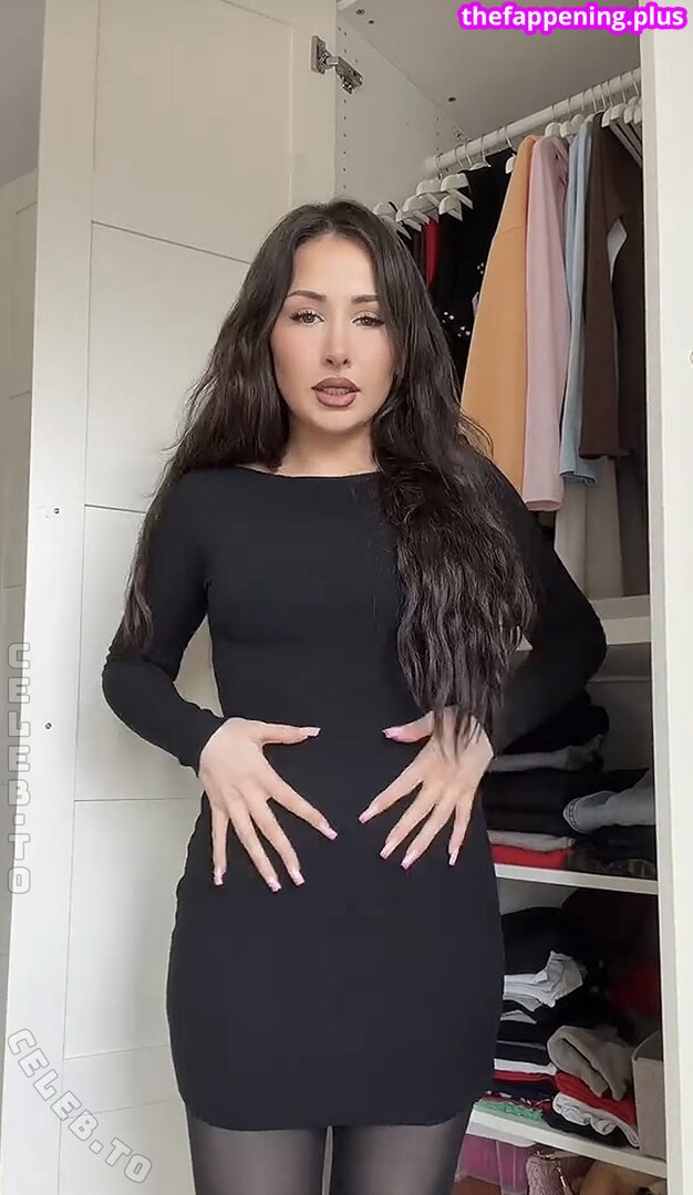 Aanys / aanyskh 누드 OnlyFans 사진 #17