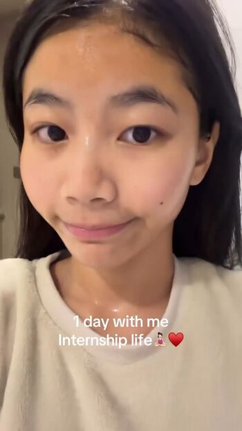 Full leaked Aaomhelloo private onlyfans photo