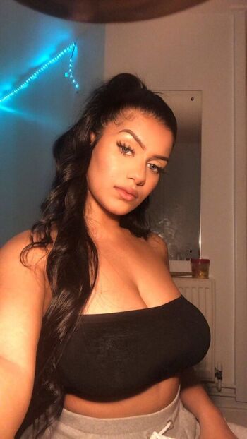 Full leaked Abida private onlyfans photo