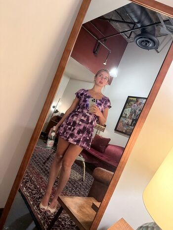 Full leaked Addison rae private onlyfans photo