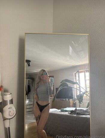 Full leaked Aliaviktoriaavip private onlyfans photo