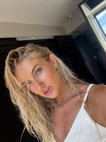 Full leaked Alica schmidt private onlyfans photo