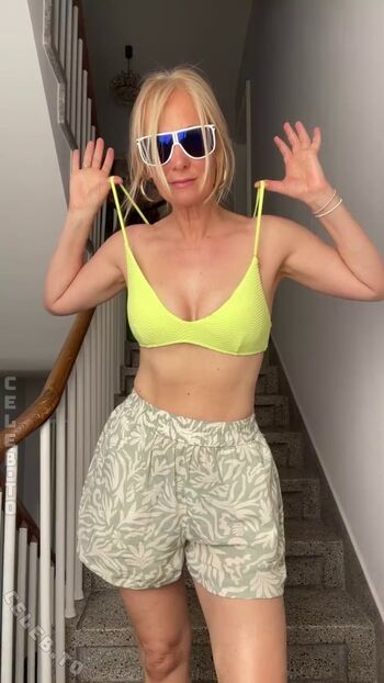 Full leaked Angela finger erben private onlyfans photo