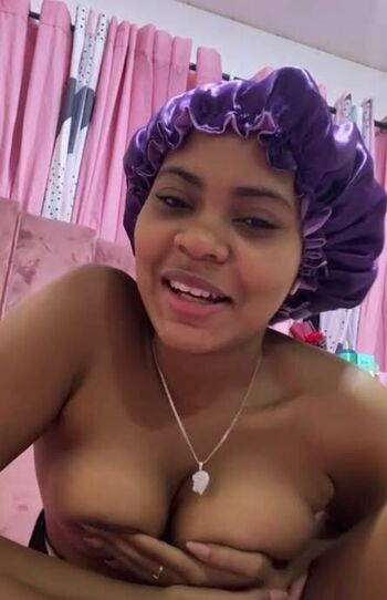 Full leaked Anleny frias private onlyfans photo