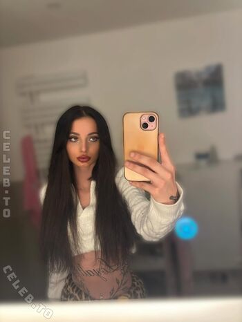 annaa_starr