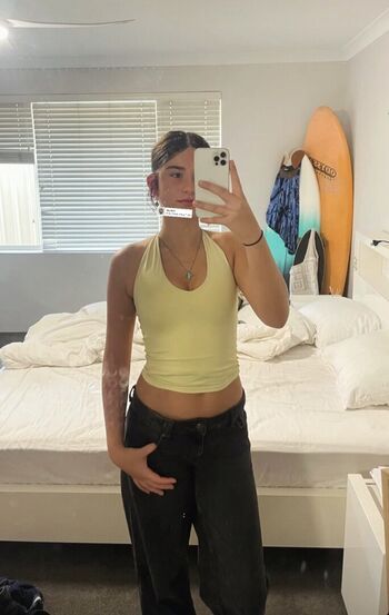 Full leaked Ari corr private onlyfans photo