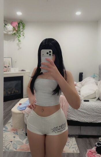 Full leaked Aria lxv private onlyfans photo