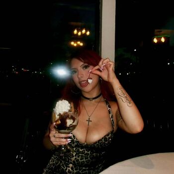 Full leaked Ariiposaa private onlyfans photo