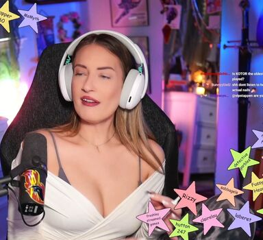 BasicWitGirl