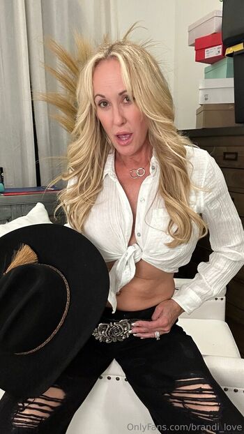 Full leaked Brandi love page private onlyfans photo