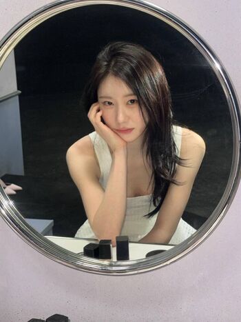 Full leaked Chaeryeong page private onlyfans photo