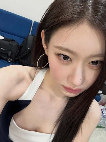 Full leaked Chaeryeong page private onlyfans photo