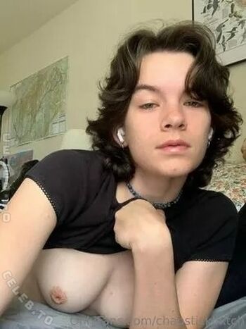 Full leaked Chapstickbxtch page private onlyfans photo