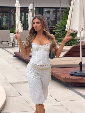 Full leaked Chloe burrows private onlyfans photo
