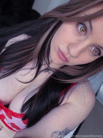 Full leaked Concealedbones page private onlyfans photo