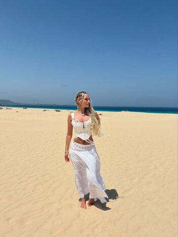 Full leaked Daryna ivanets private onlyfans photo
