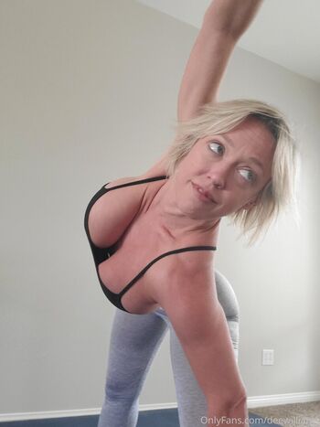 Full leaked Dee williams page private onlyfans photo