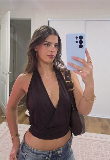 Full leaked Develique page private onlyfans photo