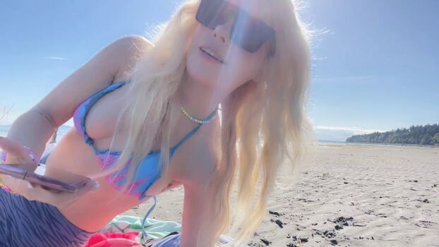 Full leaked Dollblush page private onlyfans photo