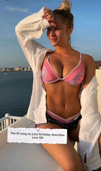 Full leaked Emerald gordon wulf page private onlyfans photo