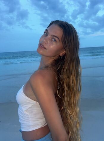 Full leaked Emma beardsley private onlyfans photo