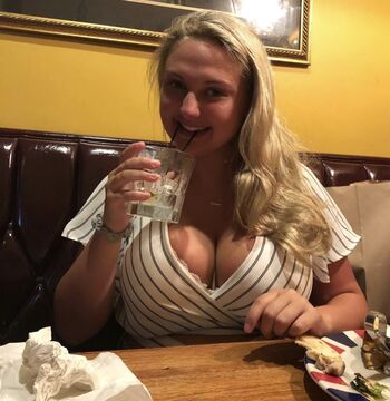 Full leaked Emma burzynski page private onlyfans photo