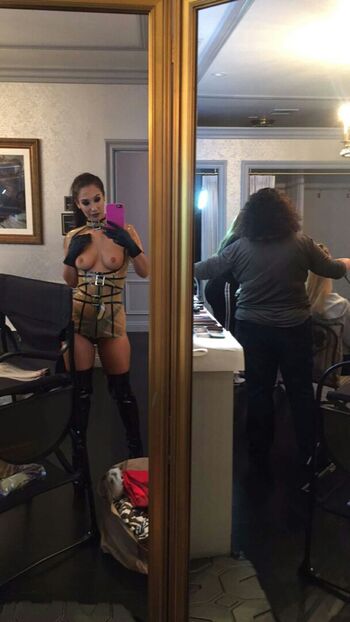Full leaked Eva lovia private onlyfans photo