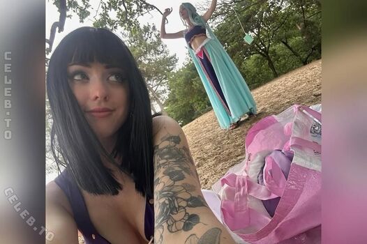 Full leaked Farbenfuchs private onlyfans photo