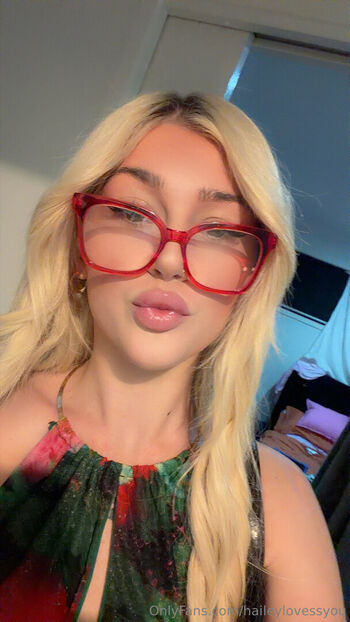 Full leaked Haileylovessyou private onlyfans photo