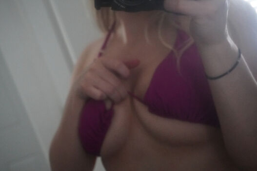 Full leaked Hailsbee page private onlyfans photo