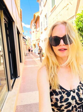 Full leaked Heather graham private onlyfans photo
