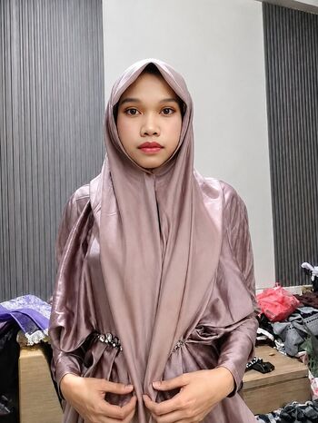 Full leaked Hijab soffia private onlyfans photo