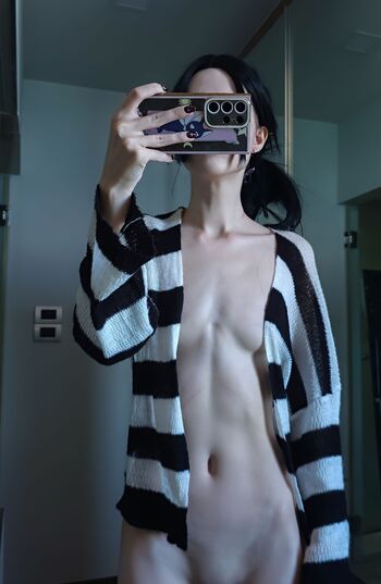 Full leaked Ishynya private onlyfans photo