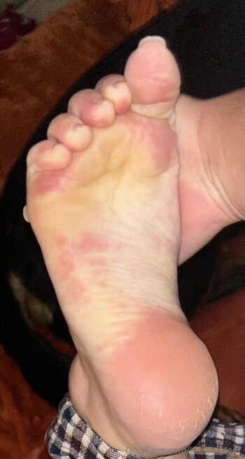 Full leaked Jemsbigfeet private onlyfans photo