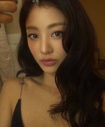Full leaked Jihyo private onlyfans photo