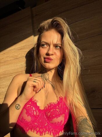 Full leaked Julianizza private onlyfans photo