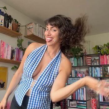 Full leaked Justine lossa private onlyfans photo