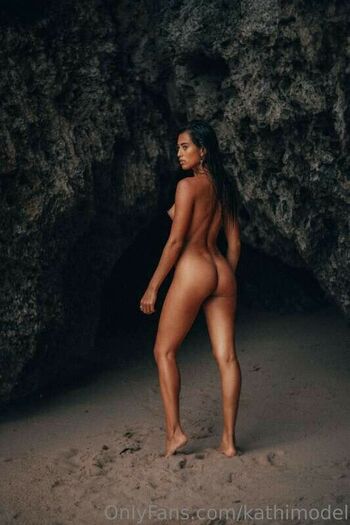 Full leaked Kathycr private onlyfans photo