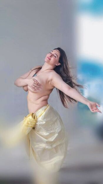 Full leaked Maitri ramaiya private onlyfans photo