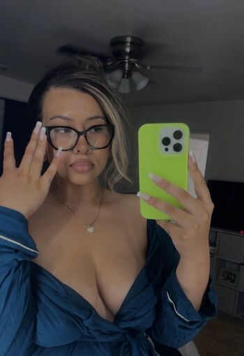 Mama E