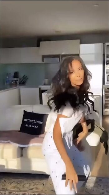 Full leaked Maya jama private onlyfans photo