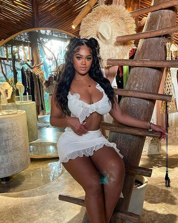 Full leaked Medina imani page private onlyfans photo