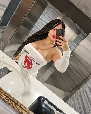 Full leaked Mercedesenora private onlyfans photo