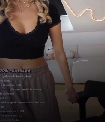 Full leaked Mialiliaa page private onlyfans photo
