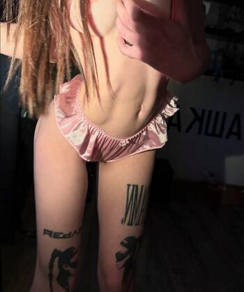 Full leaked Ddoriss/ private onlyfans photo