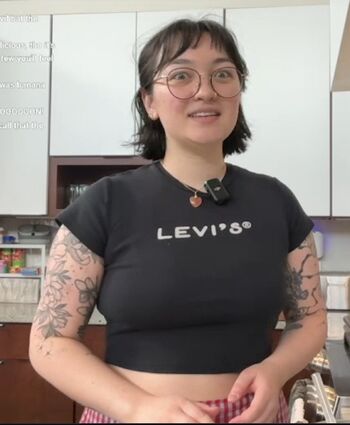 Full leaked Mxmtoon private onlyfans photo