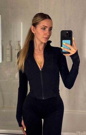 Full leaked Mydirtyhobby private onlyfans photo