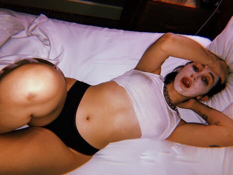 Full leaked Noah cyrus private onlyfans photo