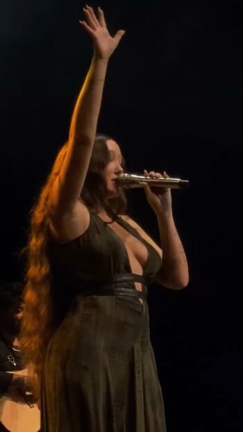 Full leaked Noah cyrus private onlyfans photo